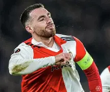 九游ag官方官网-费耶诺德足球俱乐部主力阵型分析